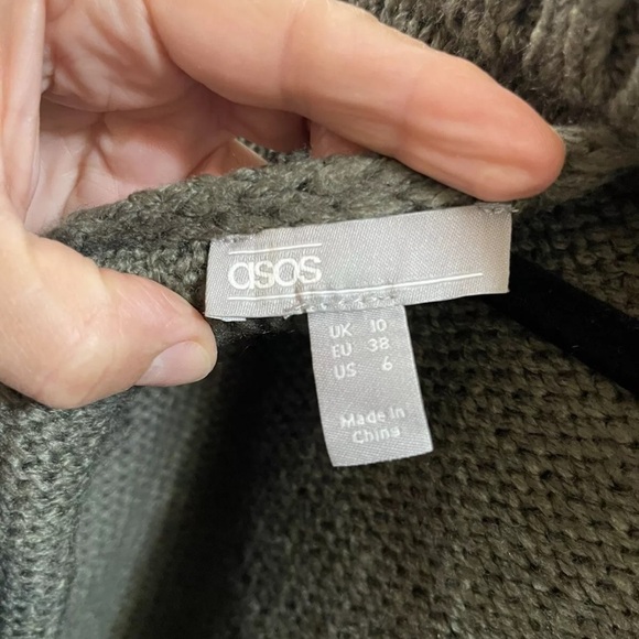 Cozy Knit Turtleneck Sweater Dress ASOS oversized Size 6 - Picture 2 of 7